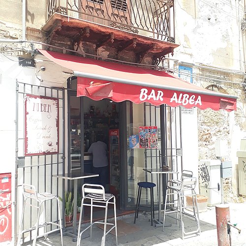 Bar Albea